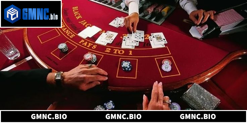 Hệ thống giao dịch nạp rút của người dùng